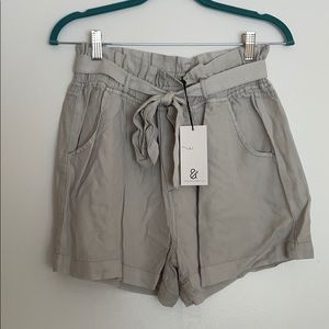 NWT thread and supply shorts